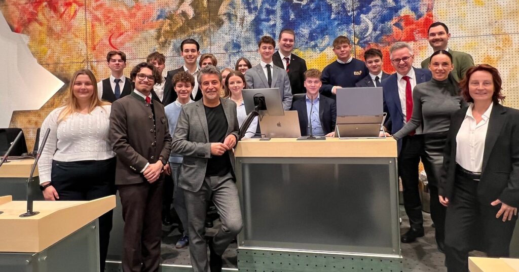 Schülerinnen- und Schülerparlament tagt wieder