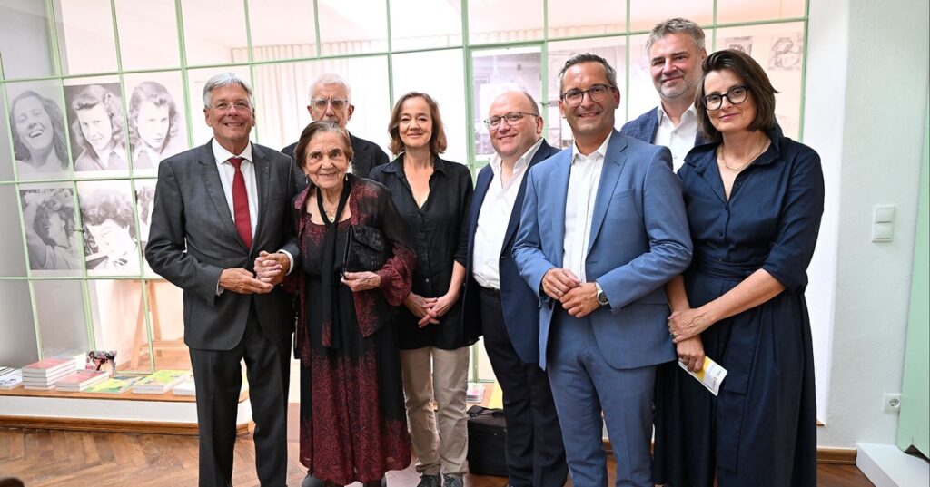 Land Kärnten sichert Zugang zu Lassnig-Vermächtnis