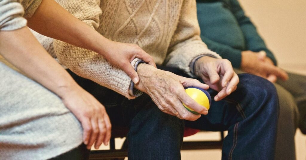 Kärnten stärkt mobile Hospizbegleitung