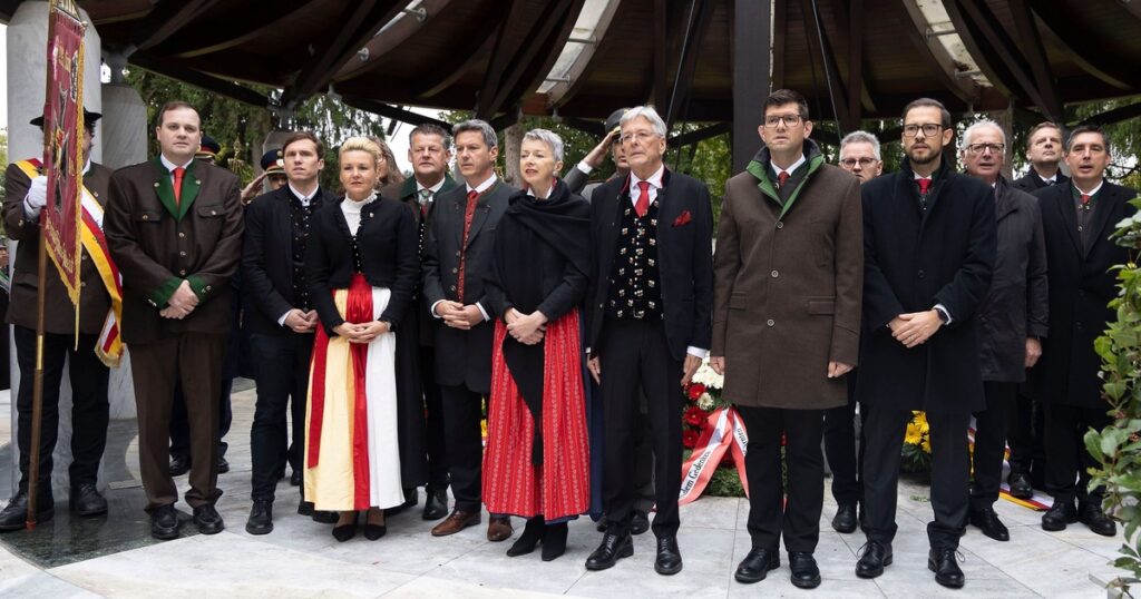 10. Oktober 2: Stimmungsvolle Landesfeiern in Annabichl und im Landhaushof