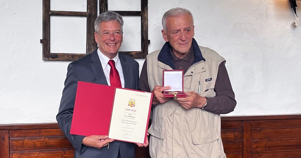 Großes Ehrenzeichen des Landes für Ernst Primosch