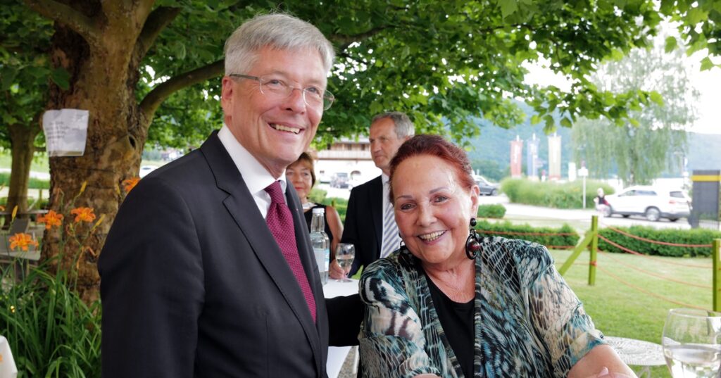 Trauer um Grande Dame der Kärntner Kulturszene