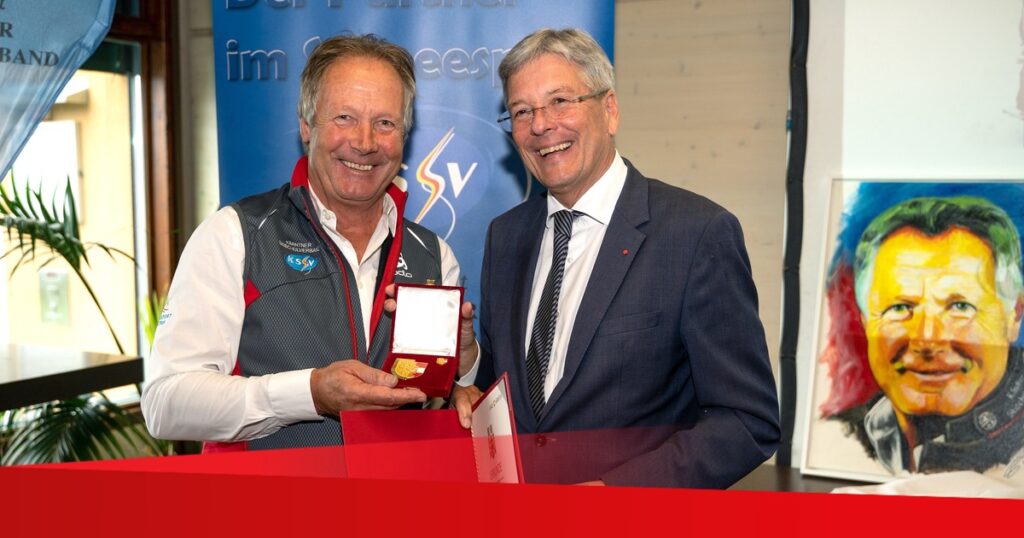 Sportverdienstzeichen in Gold für Peter Gfrerer
