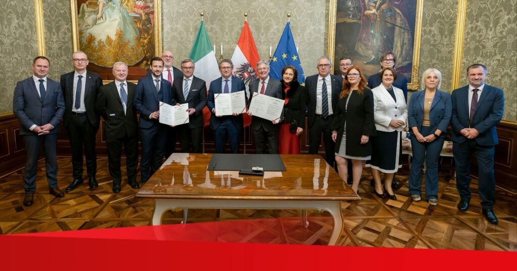 Europaweit erster staatenübergreifender Zollkorridor ist auf Schiene