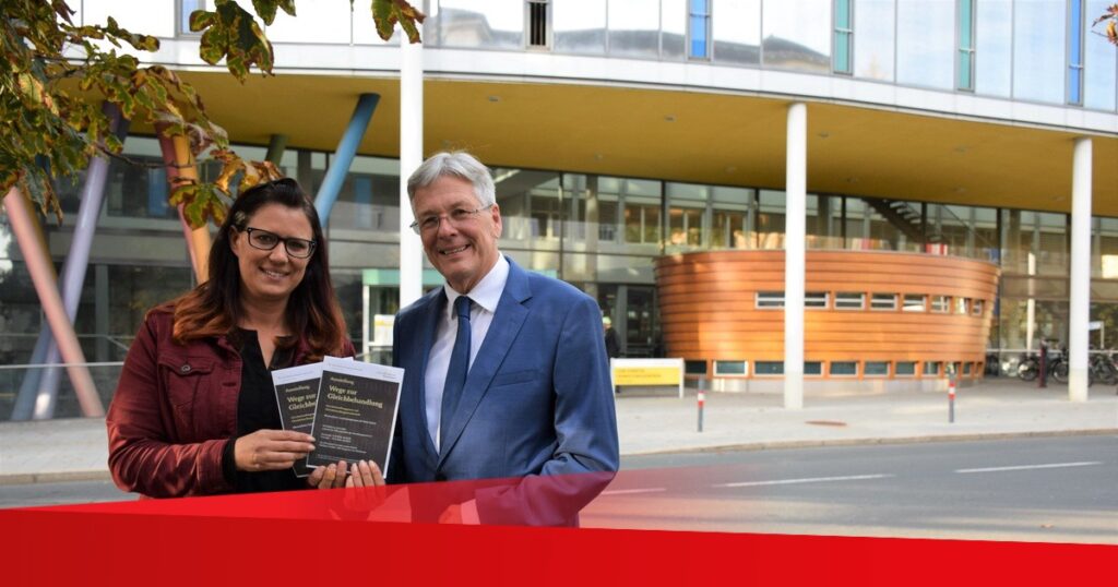 „Wege zur Gleichbehandlung“ – Ausstellung im Verwaltungszentrum