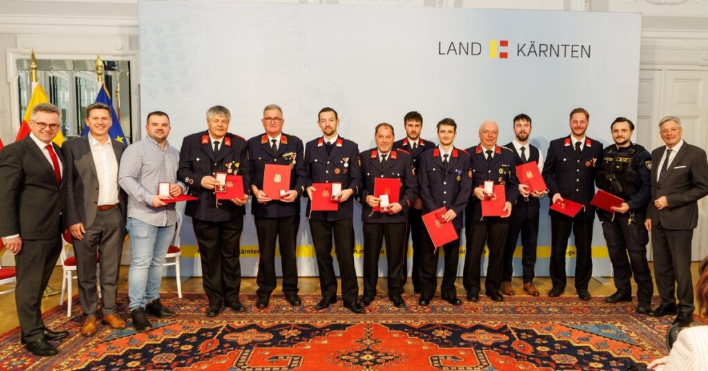 Land Kärnten ehrt Lebensretterinnen und Lebensretter