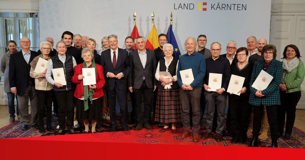 Land ehrt ehrenamtliche hydrographische Beobachter