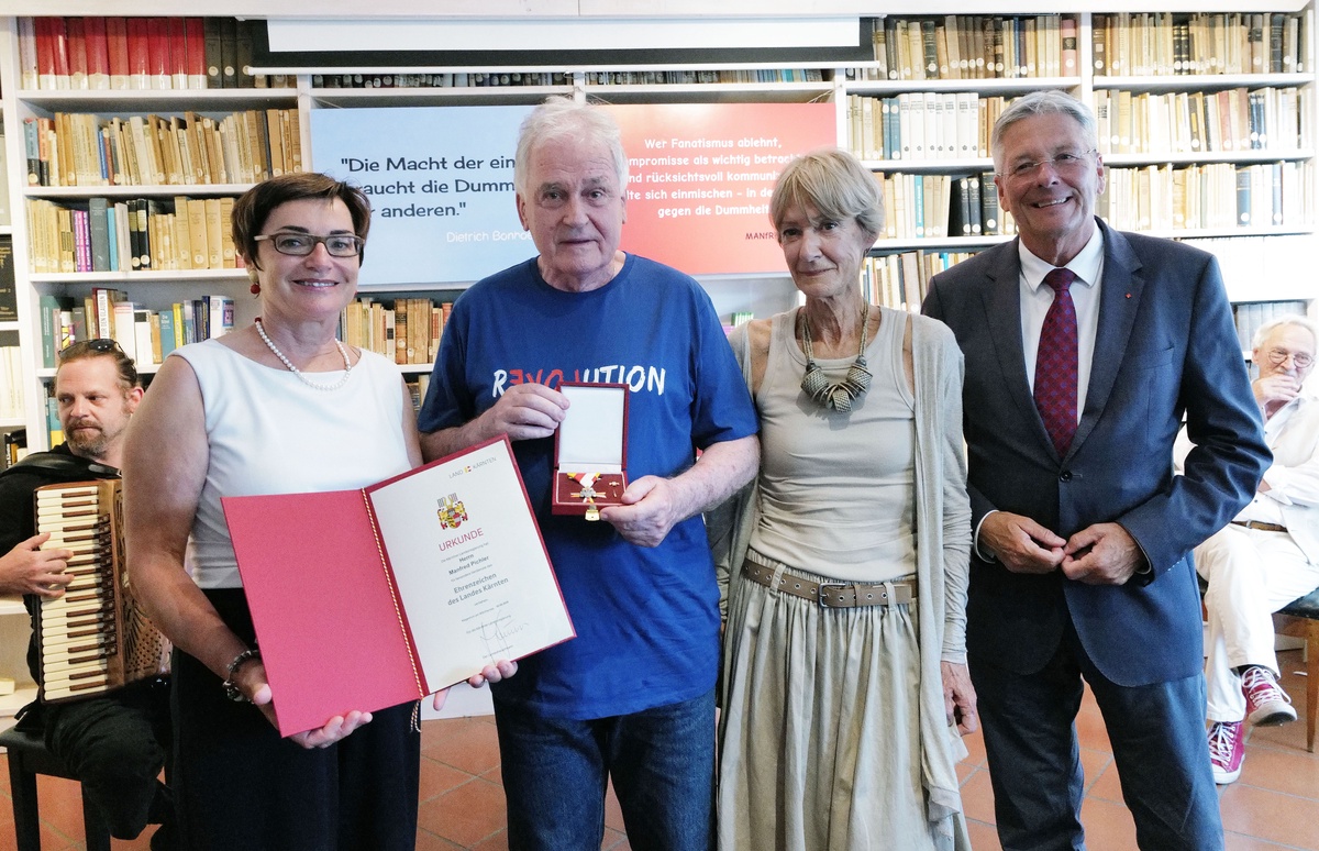 Ehrenzeichen des Landes f&uuml;r Manfred Pichler