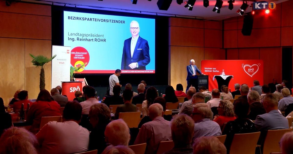 Ing. Reinhart Rohr &uuml;bergibt Bezirksparteivorsitz