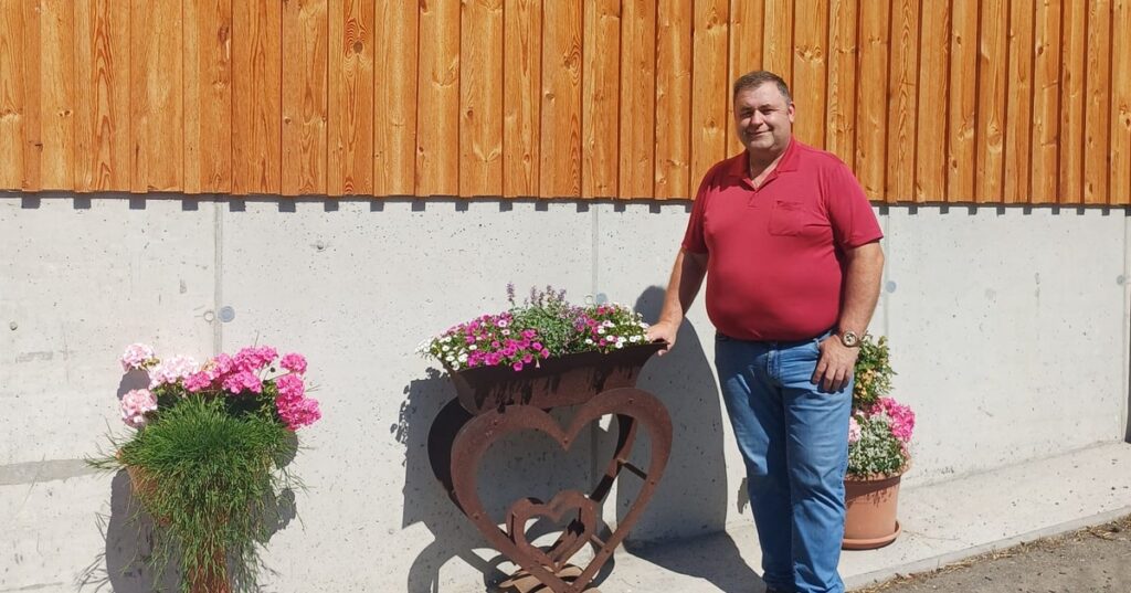 Stefan Riepl zum neuen Bezirksvorsitzenden gewählt