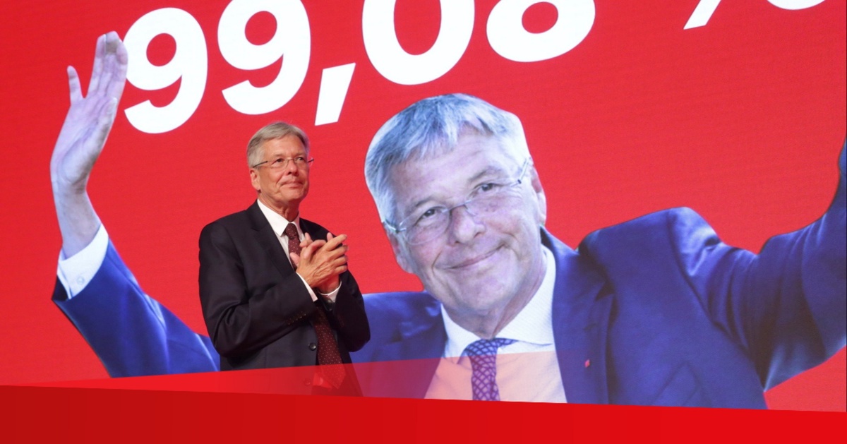 Peter Kaiser beim 36. Ordentlichen Landesparteitag mit 99,08 Prozent wiedergew&auml;hlt