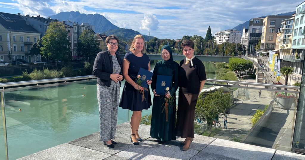 Kärnten setzt auf Pflege-Nachwuchs: 26 neue Fachkräfte diplomiert