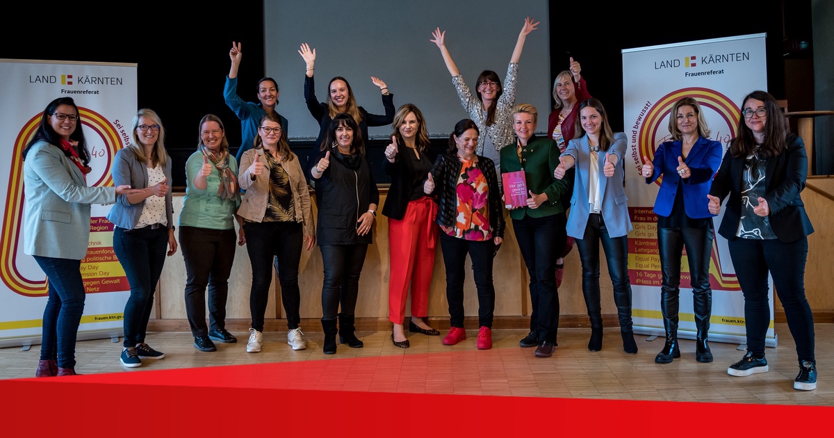 Lehrgang Politische Bildung 2022/23: K&auml;rntner Politik braucht Frauen, die mitgestalten!