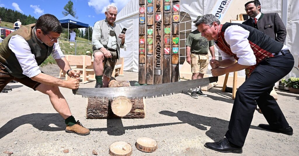Fellner: „Die Holzstraße ist ein Kraftpaket für den ländlichen Raum“