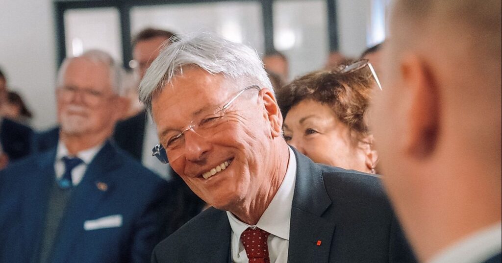 LH Kaiser mit hochrangigem Applaus verabschiedet