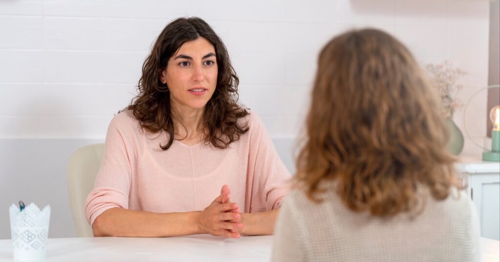 Neues ESF+-Projekt: Innovative Qualifizierungsberatung für Frauen und Betriebe