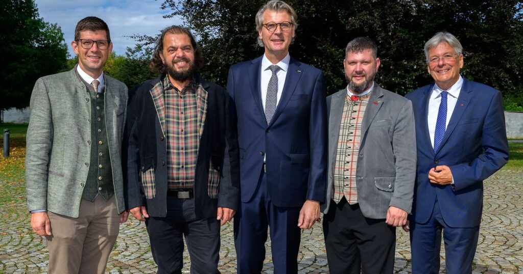 Harald Sucher als Präsident angelobt